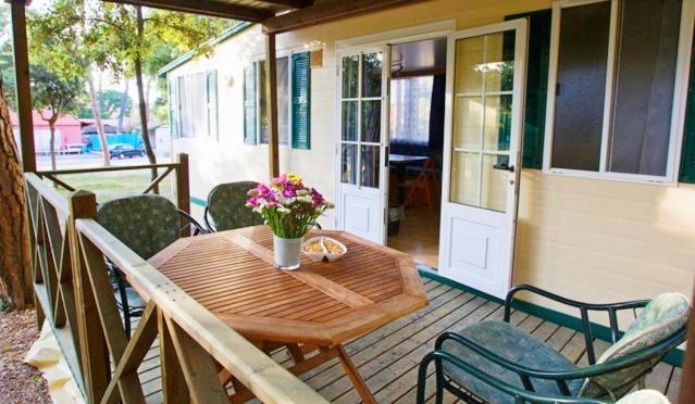 Mobile Homes Camping Biograd Biograd Na Moru Eksteriør billede
