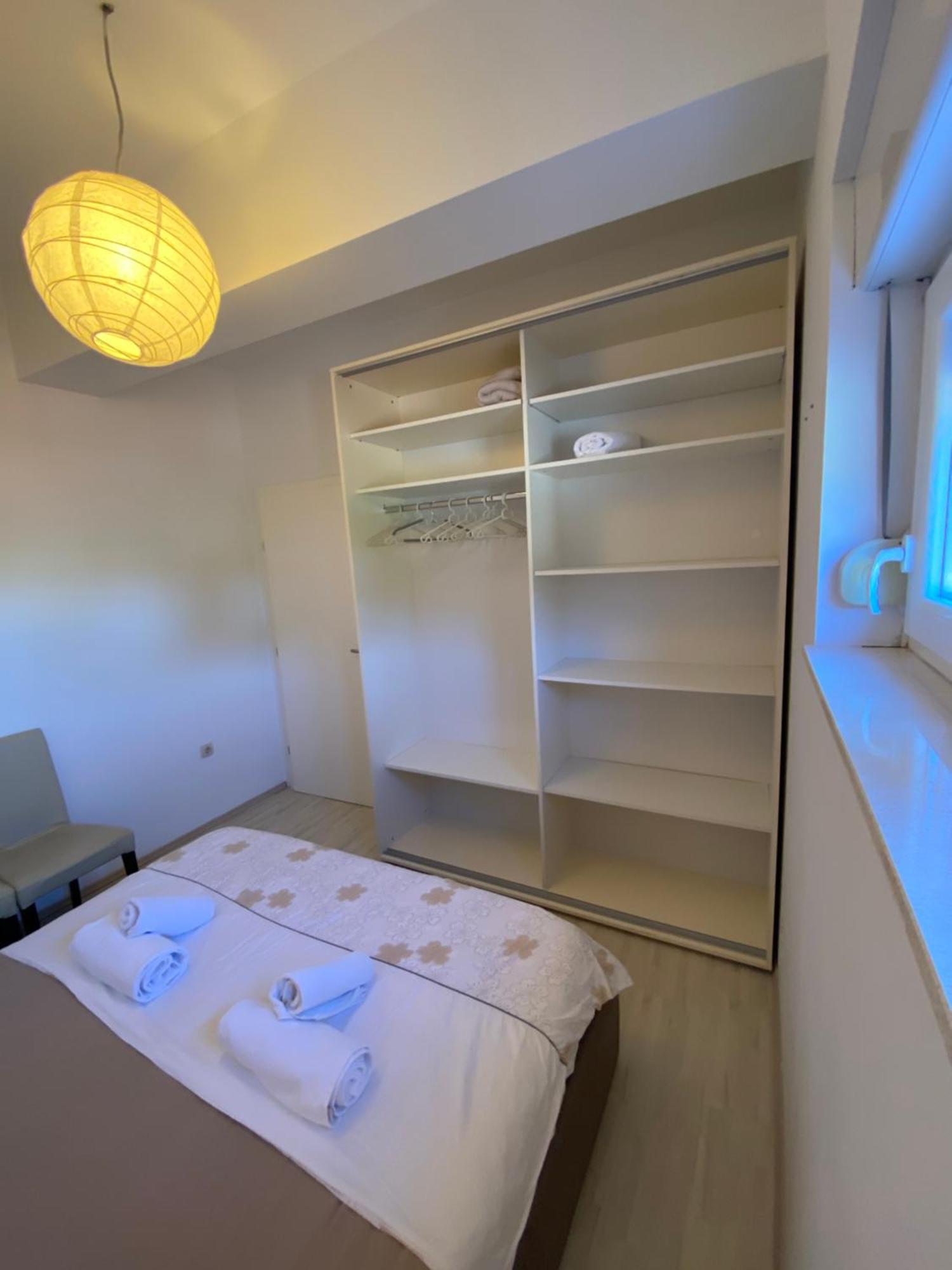 Mobile Homes Camping Biograd Biograd Na Moru Eksteriør billede