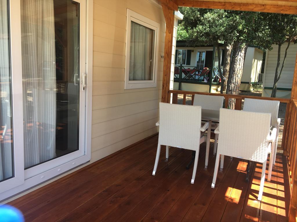 Mobile Homes Camping Biograd Biograd Na Moru Eksteriør billede